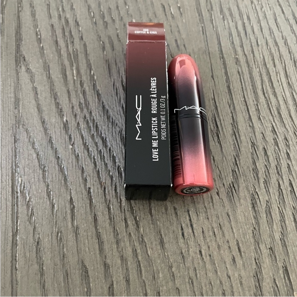 MAC Cosmetics : 409 COFFEE & CIGS Lipstick